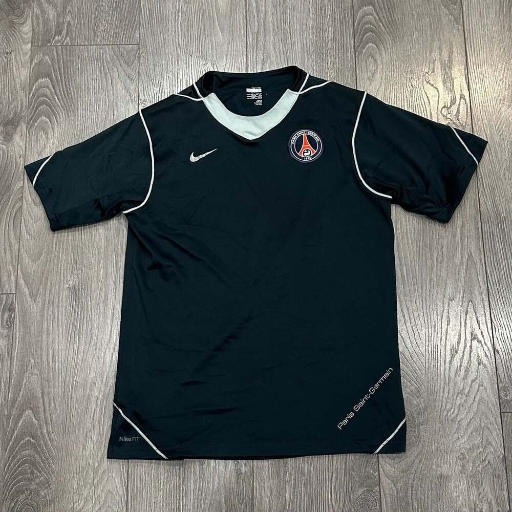 2004-05 Paris Saint-Germain Nike Training Shirt - Size S